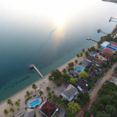 Almond Beach Resort And Spa Dangriga Exterior photo